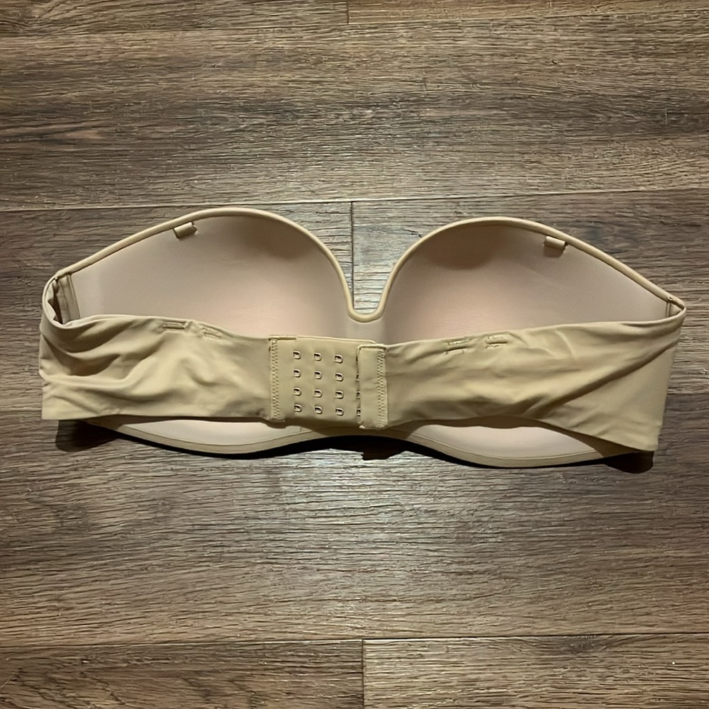 ๐บ Soma Enbliss Strapless Bra 36C - Picture 7 of 8